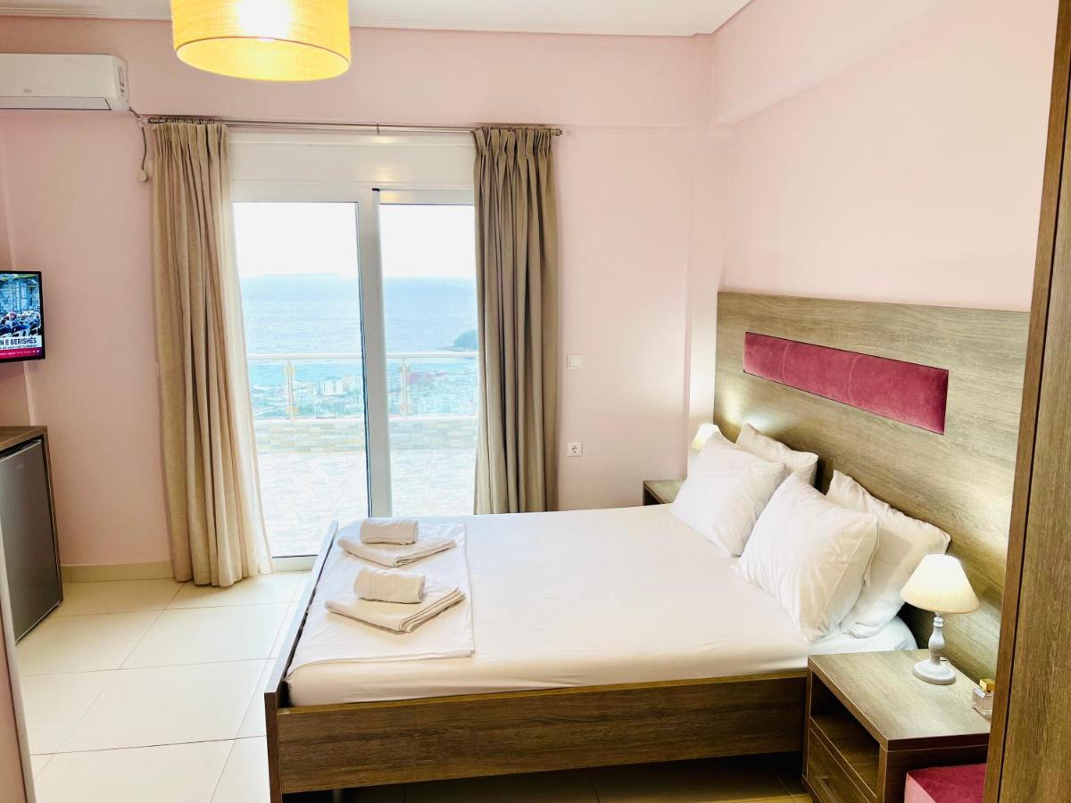 הימארה Mistral Inn מראה חיצוני תמונה