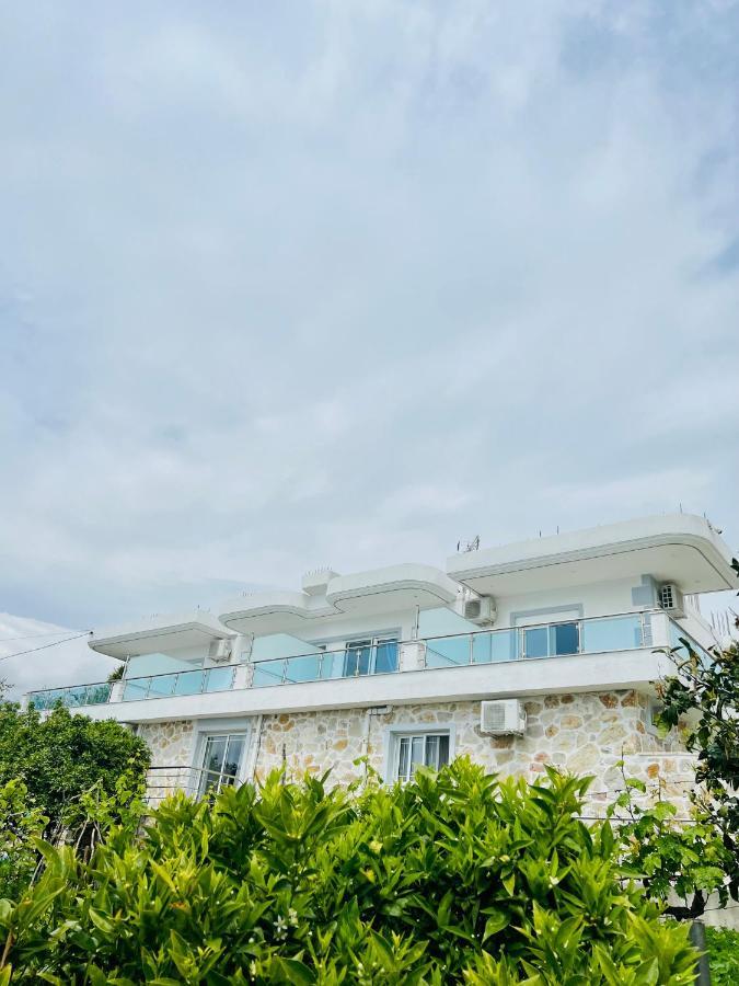 הימארה Mistral Inn מראה חיצוני תמונה