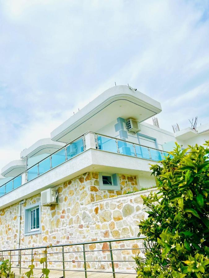 הימארה Mistral Inn מראה חיצוני תמונה