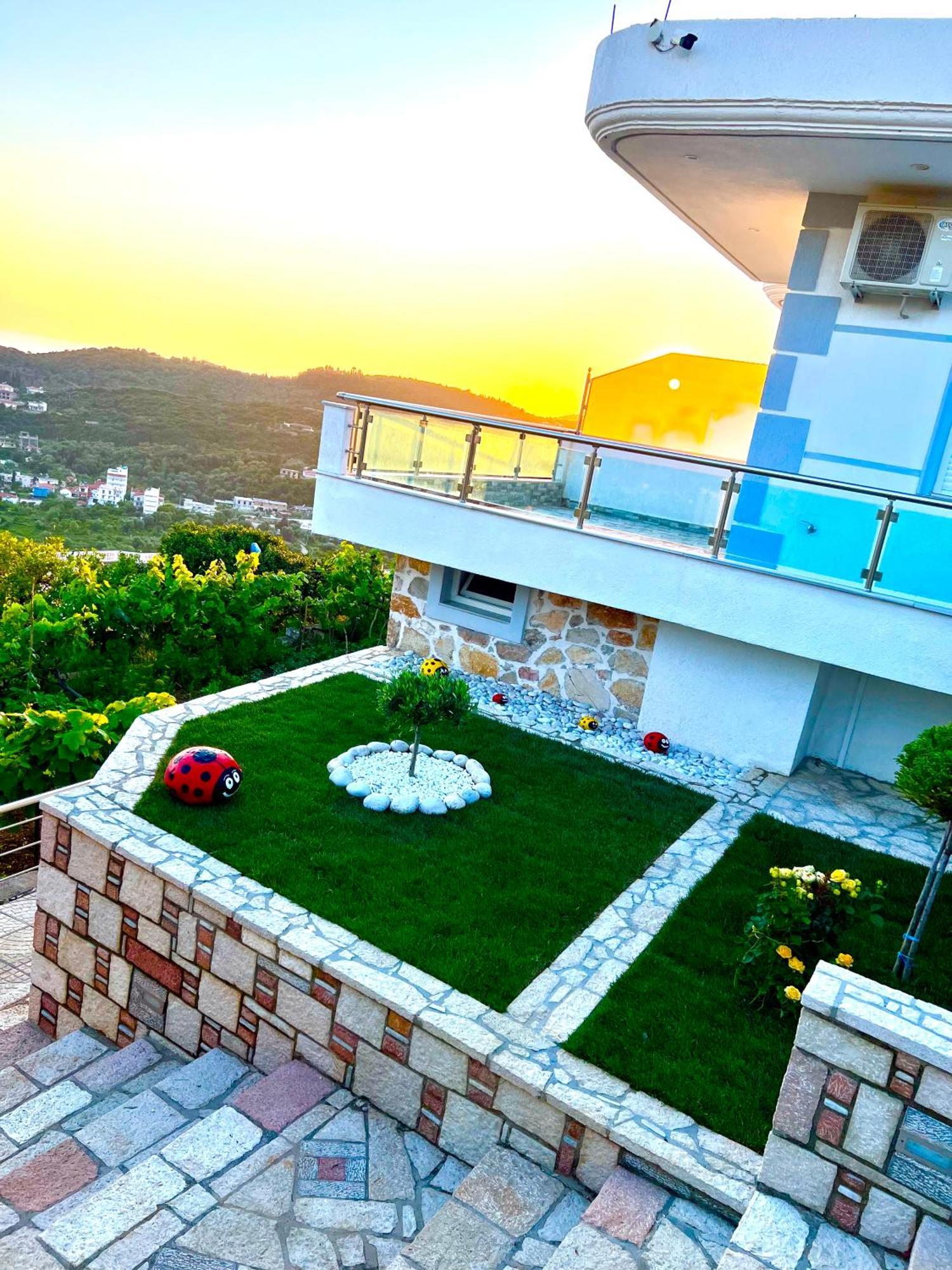 הימארה Mistral Inn מראה חיצוני תמונה